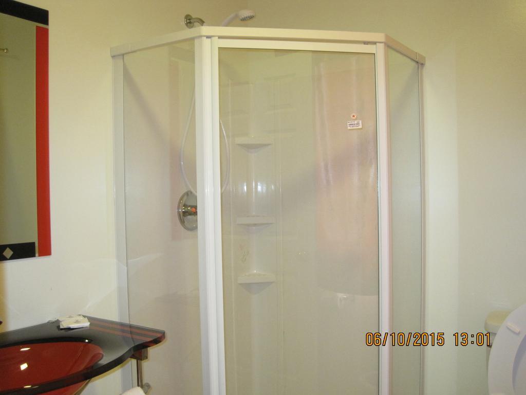 Stay Inn And Suites Niagara Falls Room photo