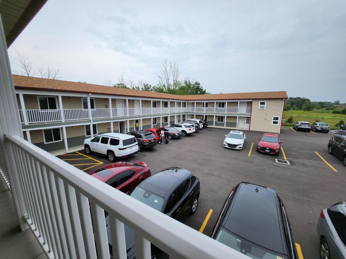 Stay Inn And Suites Niagara Falls Exterior photo